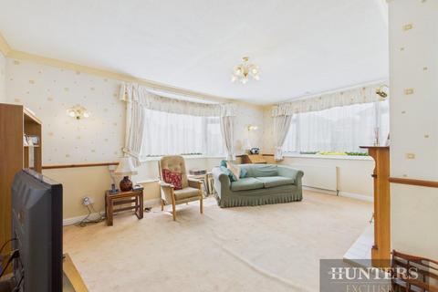 3 bedroom detached house for sale, Lady Ediths Park, Scarborough