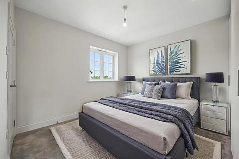 3 bedroom semi-detached house for sale, High House Farm, Stapleford Abbotts