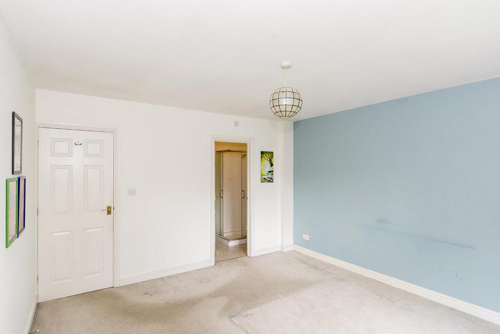 (Bedroom One Photo Two)