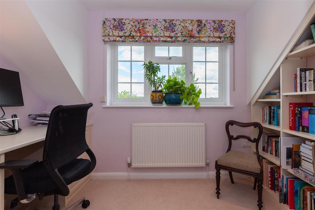 Bedroom 4 2.jpg