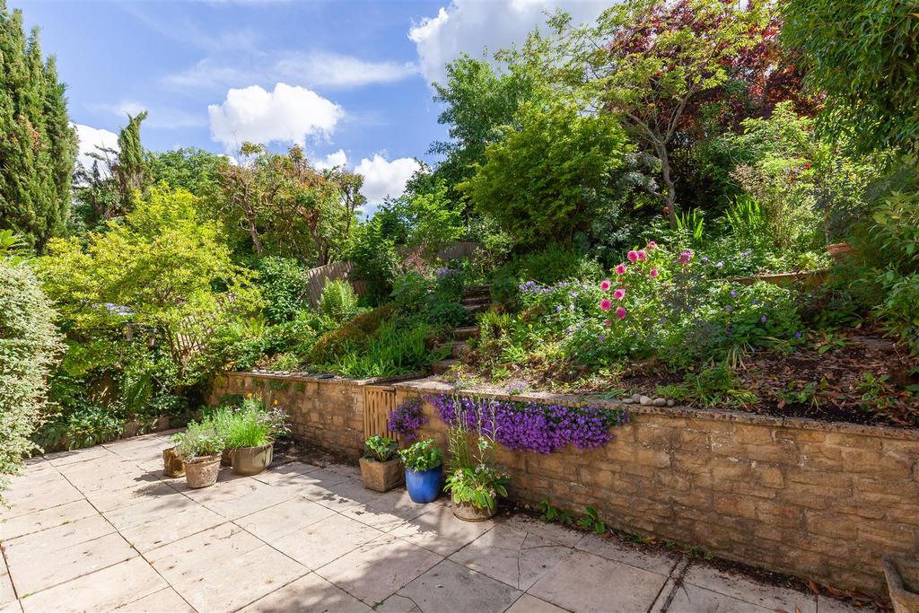 Garden 1.jpg