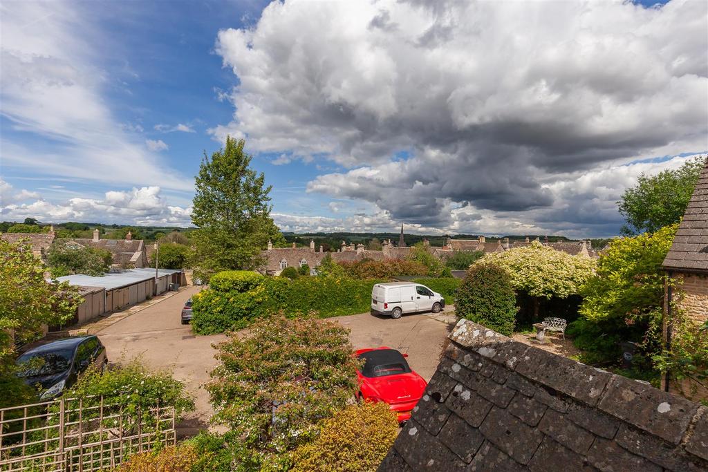 Front View - Burford 1.jpg