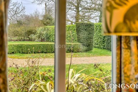 undefined, Hook Lane, Cranworth