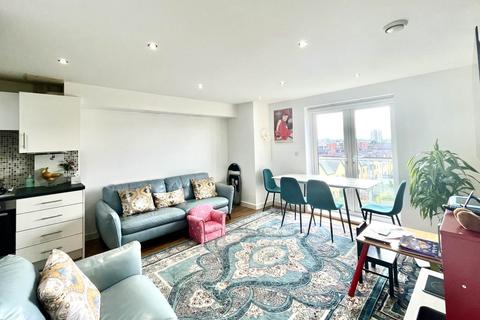 2 bedroom flat for sale, Todd Close, Borehamwood