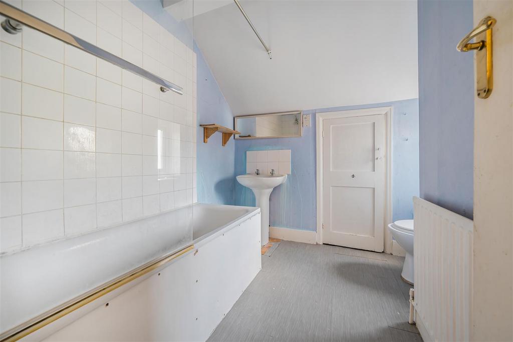 For Sale by Aspire Residential Brittany Road