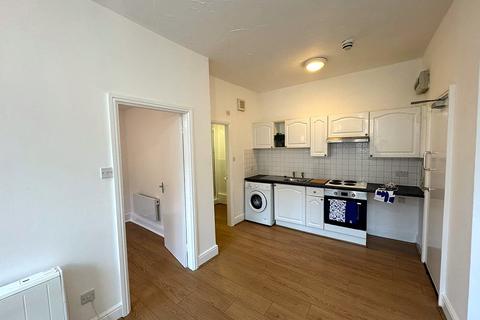 1 bedroom flat to rent, Stretton Road, Flat 2, Leicester LE3