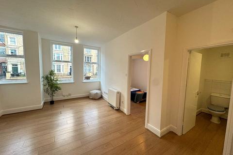 1 bedroom flat to rent, Stretton Road, Flat 2, Leicester LE3