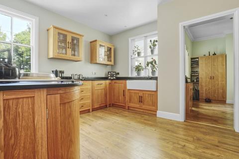 Wellington House Barwick, High Cross, Ware, SG11 1BY