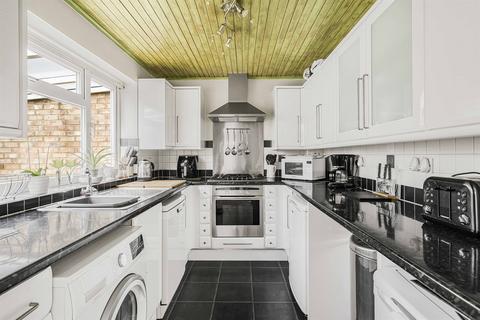 undefined, Dedmere Court, Marlow