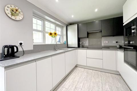 8 Birchtrees Croft, Birmingham, B26 1EF