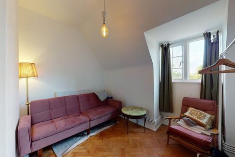3 bedroom property to rent, Lyttelton Road, London, N2