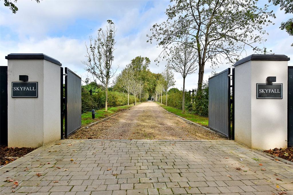 Entrance Gates