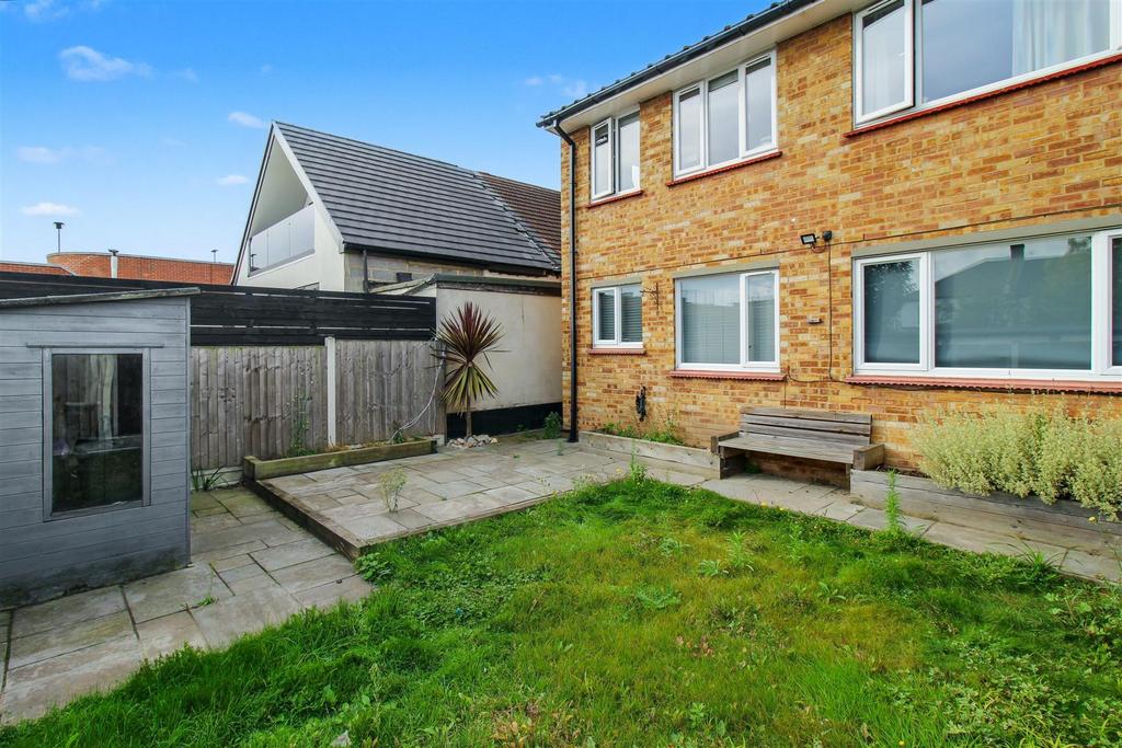 Rear Garden 1.jpg