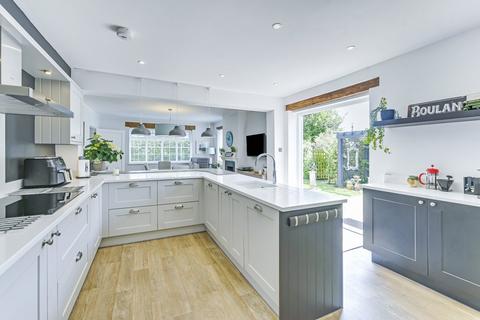 5 bedroom semi-detached house for sale, Madeira Road, Littlestone, New Romney, Kent, TN28