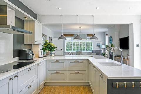5 bedroom semi-detached house for sale, Madeira Road, Littlestone, New Romney, Kent, TN28