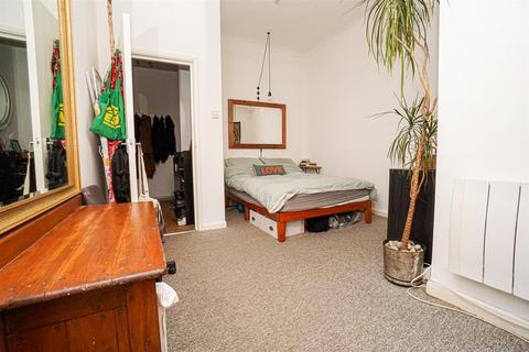 2 bedroom flat for sale, Villa Road, St. Leonards-On-Sea