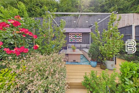 2 bedroom semi-detached house for sale, Spruce Close, Rugby CV21
