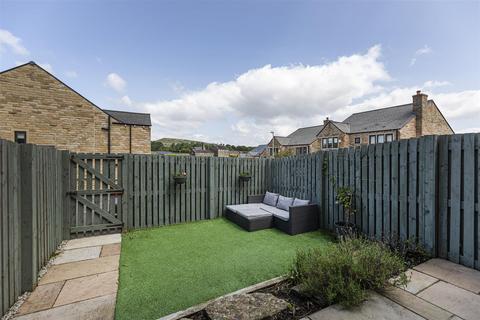 3 bedroom end of terrace house for sale, West Nab View, Holmfirth HD9