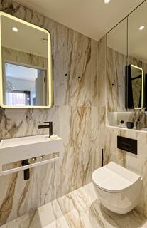 Studio to rent, Foulis Terrace, London SW7