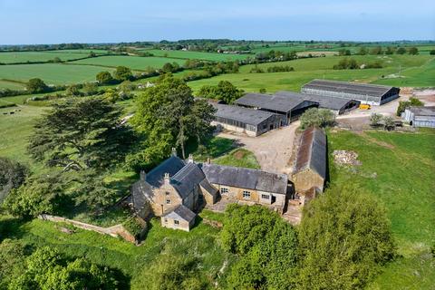 5 bedroom detached house for sale, Plumpton, Towcester, Northamptonshire, NN12