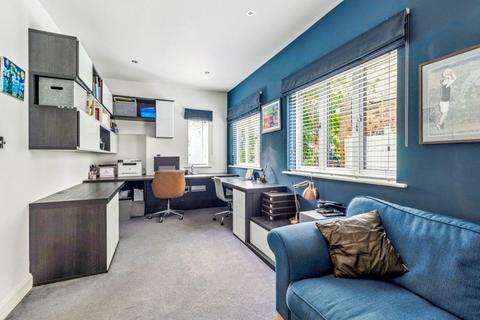 17 West Way, Pinner, HA5 3NX