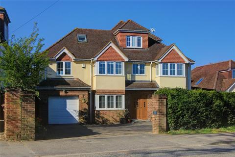 6 bedroom detached house for sale, Matthewsgreen Road, Berkshire RG41