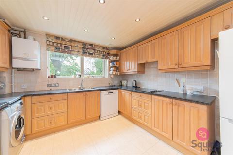 2 bedroom flat for sale, Tenterden Grove, London