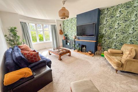 33 Ashcombe Gardens, Weston-super-mare, BS23 2XB