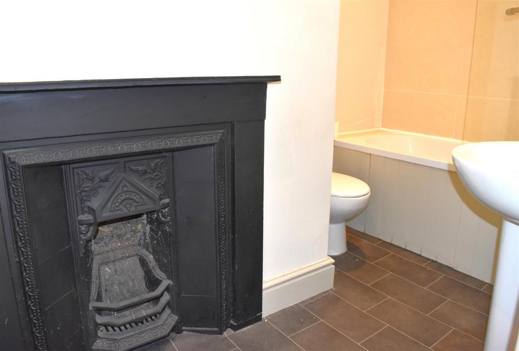 Ensuite bathroom