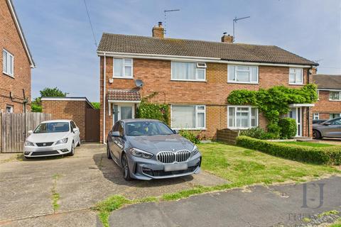 St. Lawrence Boulevard, Radcliffe-On-Trent, Nottingham