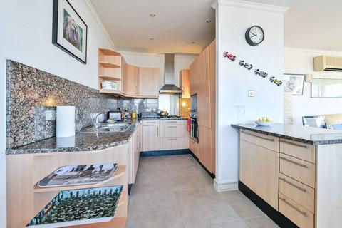 3 bedroom flat for sale, Harwood Point, Rotherhithe, London, SE16