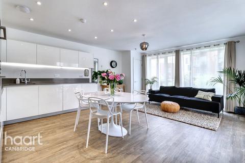 2 bedroom apartment for sale, Hering Road, Trumpington