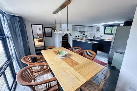 3 bedroom barn conversion for sale, Tregonhayne Court, Tregony