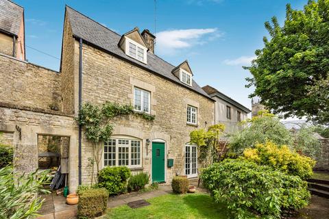 Coxwell Street, Cirencester, Gloucestershire, GL7