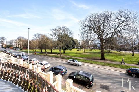 2 bedroom flat for sale, Vernon Terrace, Brighton