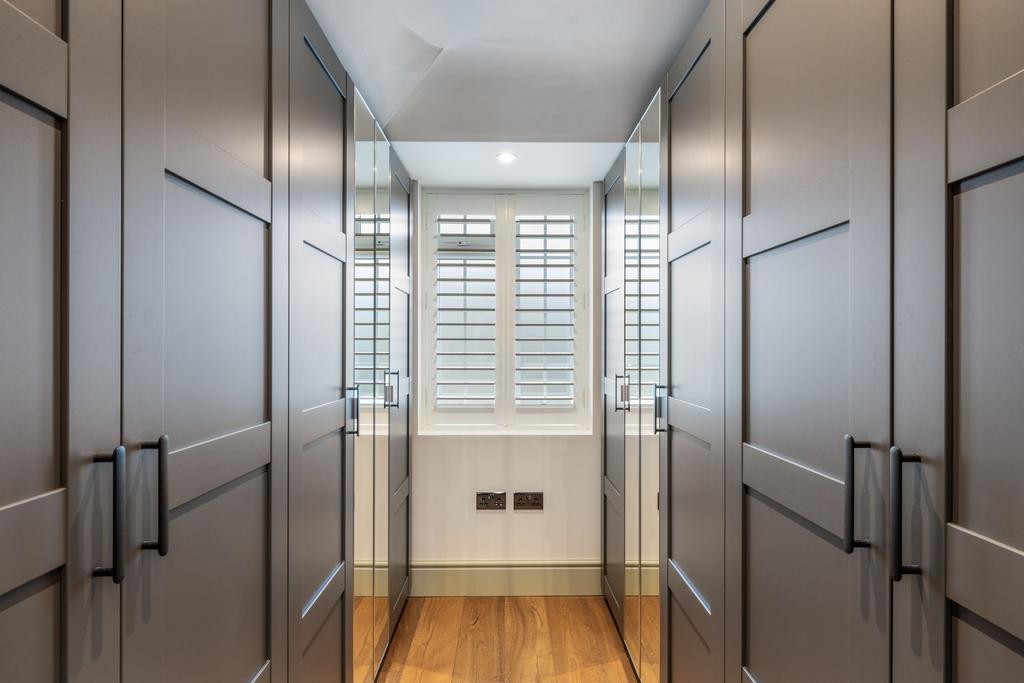 Dressing area