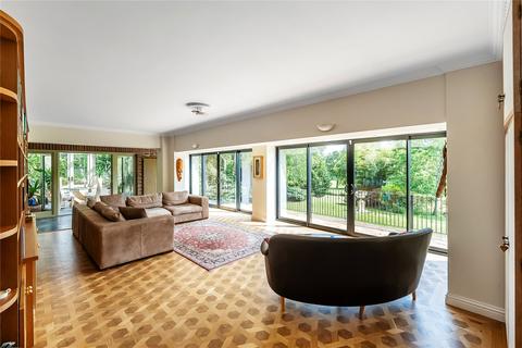 Burdenshot House Burdenshot Hill, Worplesdon, Guildford, GU3 3RL