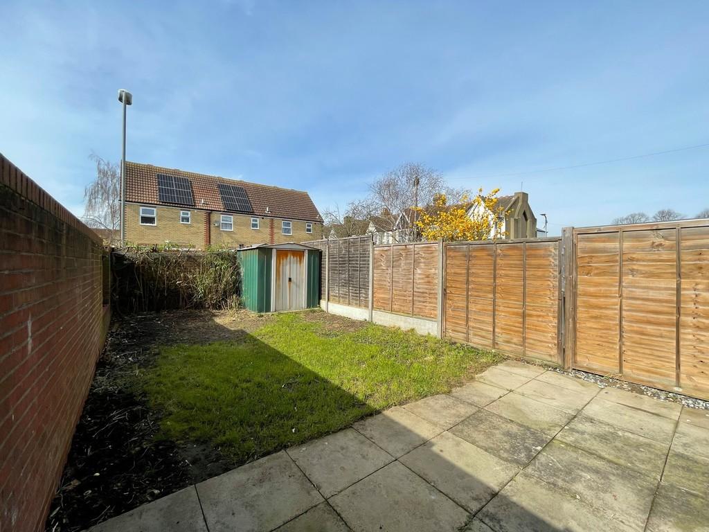 32 Fowler garden