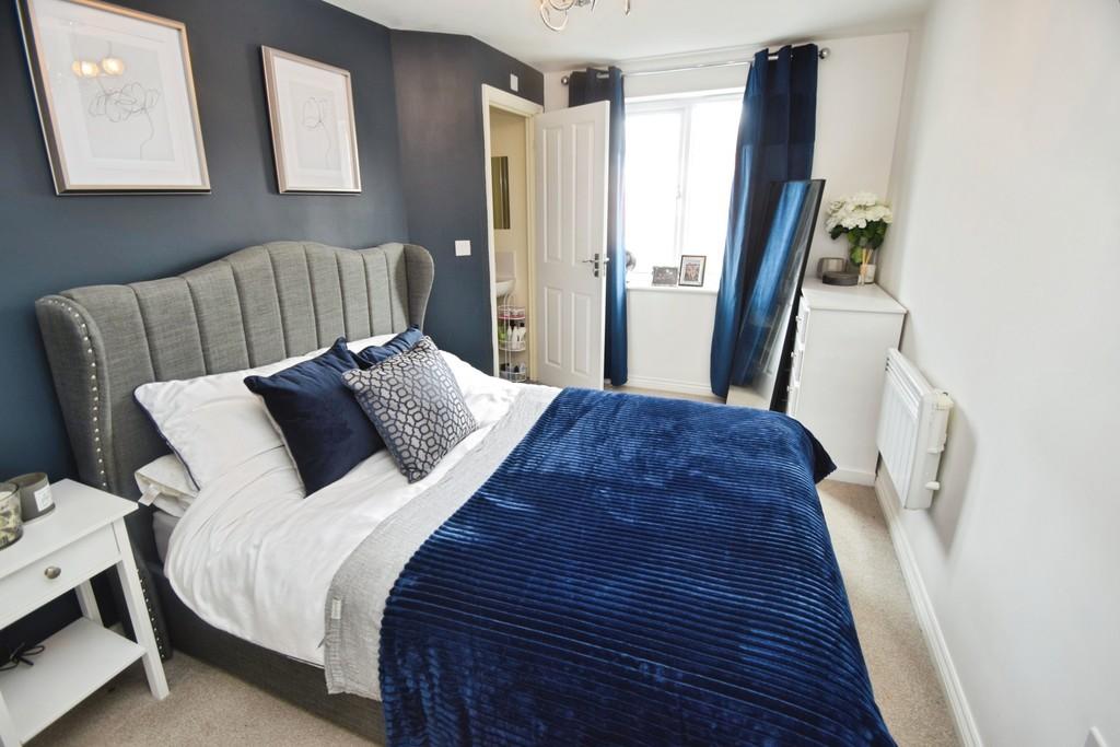 3ebc6257-Bedroom