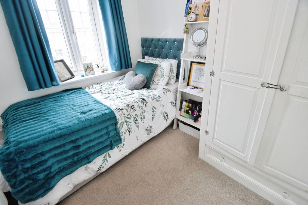298a459e-Bedroom 202