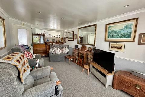 3 bedroom detached bungalow for sale, Renault Drive, Broadstone