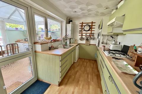 3 bedroom detached bungalow for sale, Renault Drive, Broadstone