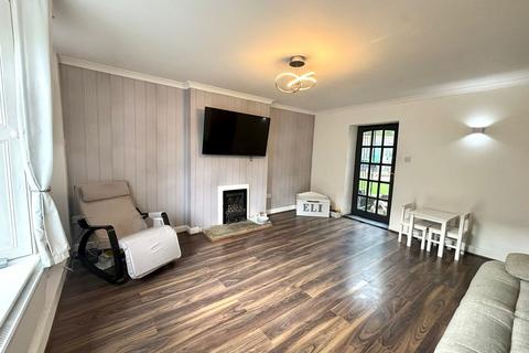 2 bedroom terraced house for sale, Reva Syke Road, Clayton, Bradford