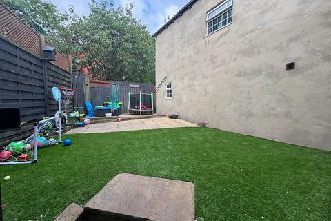2 bedroom terraced house for sale, Reva Syke Road, Clayton, Bradford