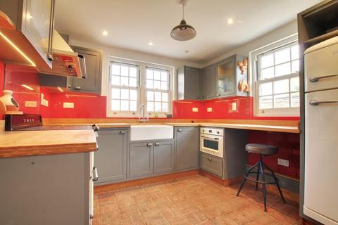 89 Great Whyte, Ramsey, Huntingdon, PE26 1HL