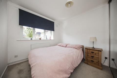 4 Bridge Close, Horam, Heathfield, TN21 0HJ