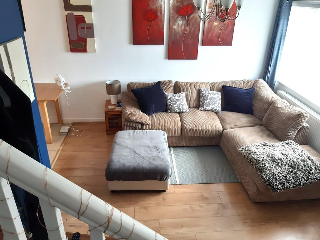Lounge 3