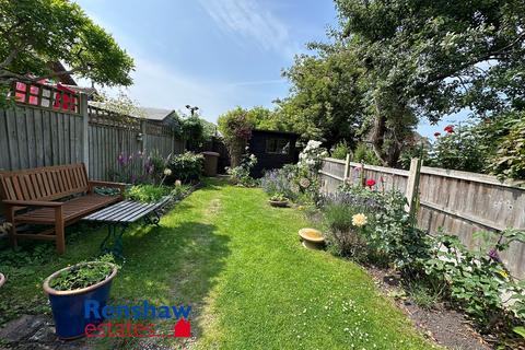 4 bedroom end of terrace house for sale, Drummond Road, Ilkeston, Derbyshire