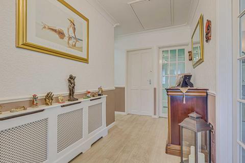 4 bedroom detached bungalow for sale, Vera Road, Billericay, CM11