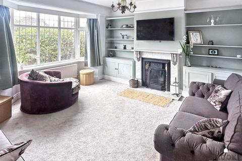 4 bedroom house for sale, Kings Drive, Eastbourne BN21